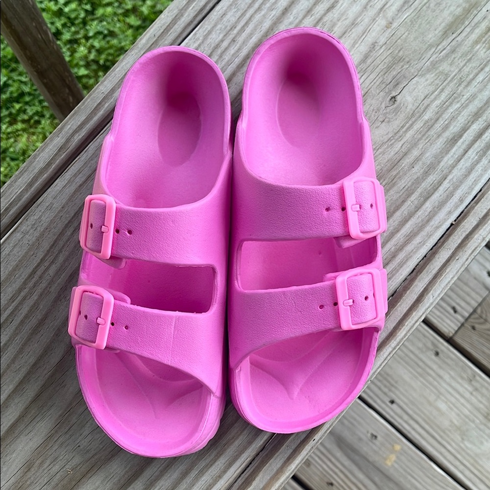 Women’s Pink Sandals